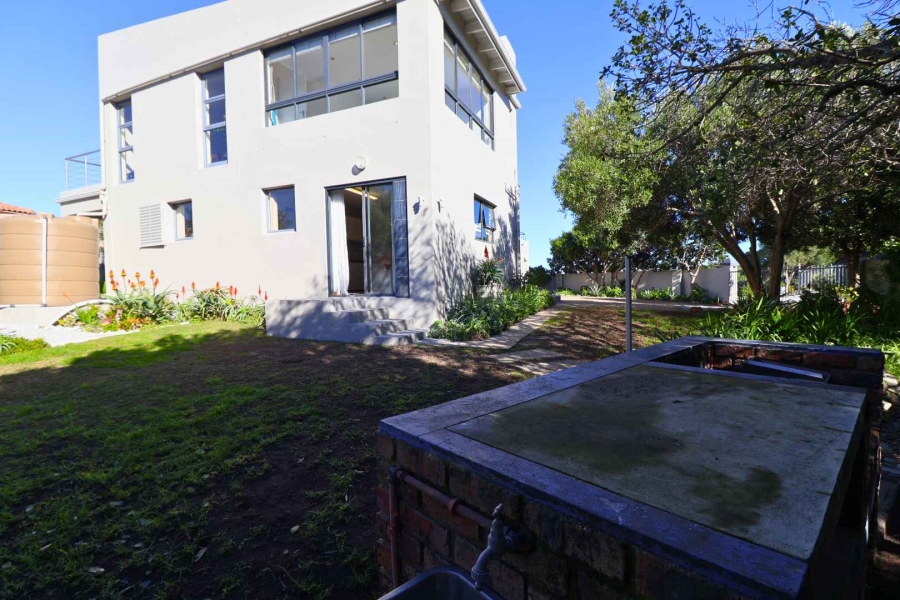 4 Bedroom Property for Sale in Vermont Western Cape